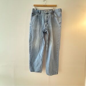 Levi's Men's Light Blue Straight Jeans 550